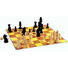 Šachy dřevěné - společenská hra