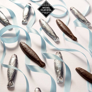 Michel Cluizel – čokoládové sardinky v konzervě
