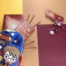 Set školních potřeb Harry Potter Nebelvír 7 předmětů