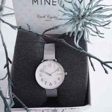 Stříbrné dámské hodinky PRAGUE Silver Flower Mesh