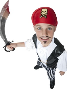 Dětský pirátský kostým s pruhovanými kalhotami zeshora
