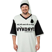 Noční košile - Můj věk nemá vliv na moje výkony