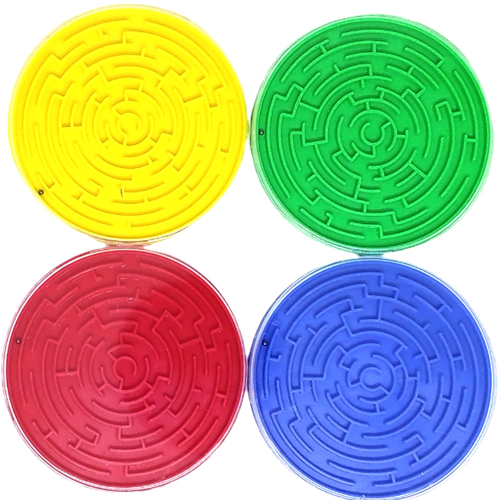 Bludiště hra hlavolam plast průměr 8 cm