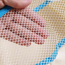 Organizér na dětskou postýlku