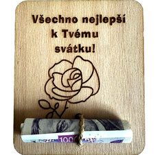 Dřevěná dárková karta na peníze k svátku