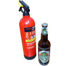 Hasicí přístroj - Úkryt na alkohol