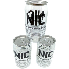NIC v plechovce