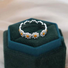 Dárek - Prstýnek sedmikráska