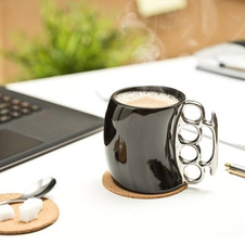 Drsný hrnek - černý