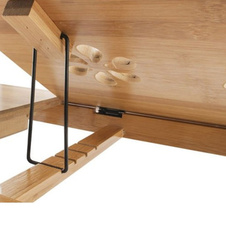 Dřevěný stolek na notebook do postele