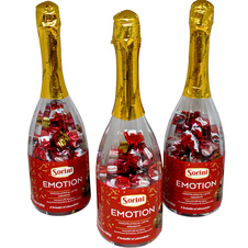 Šampus plněný čokoládovými pralinkami