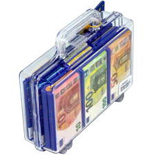 Kufřík s čokoládovými eurobankovkami