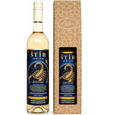 Dárkové bílé víno 0,75 l Chardonnay ŠTÍR