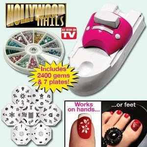 Domácí nehtové studio - Hollywood nails