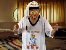 Noční košile s čepičkou - Nás krásných je málo